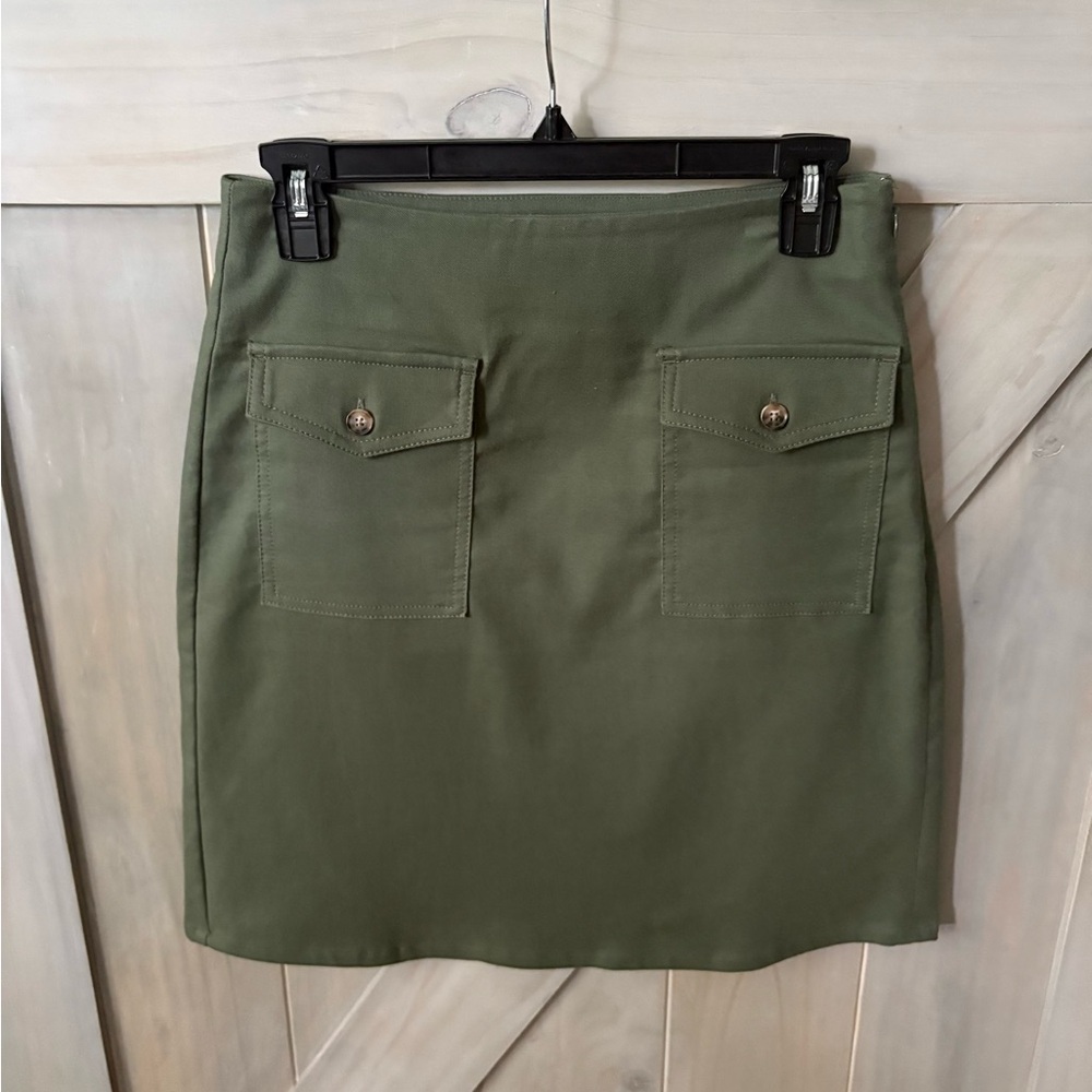 Ann Taylor LOFT Olive Mini Skirt with Front Pockets